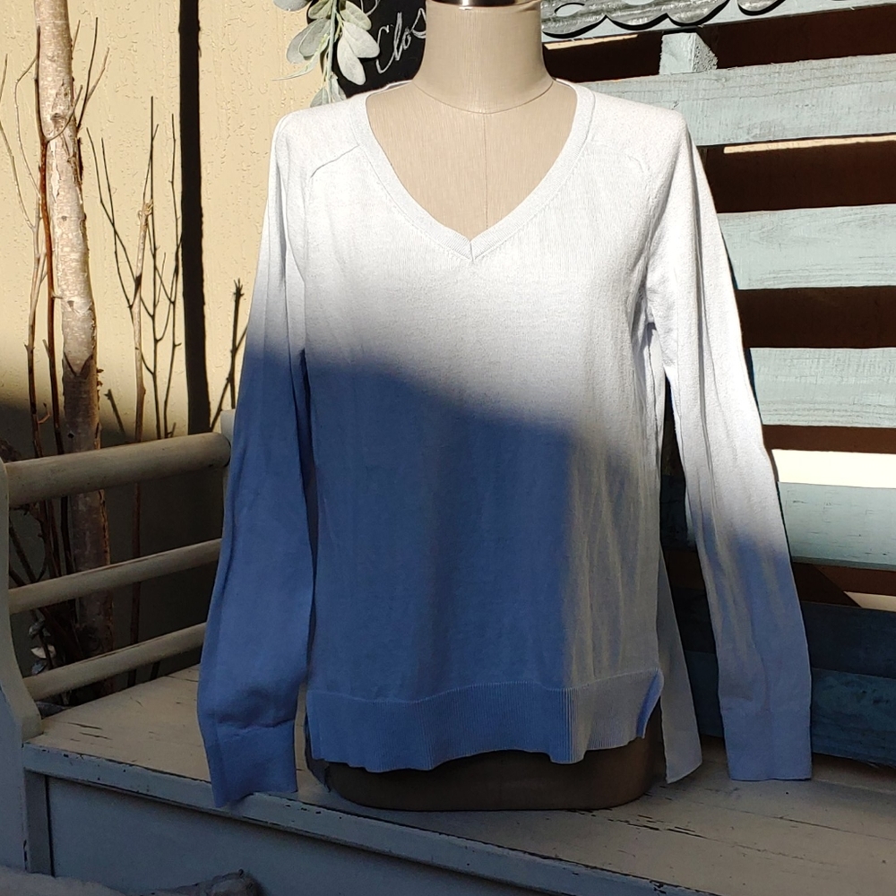 ❤SOLD❤LOFT blue sweater beautiful & comfy.